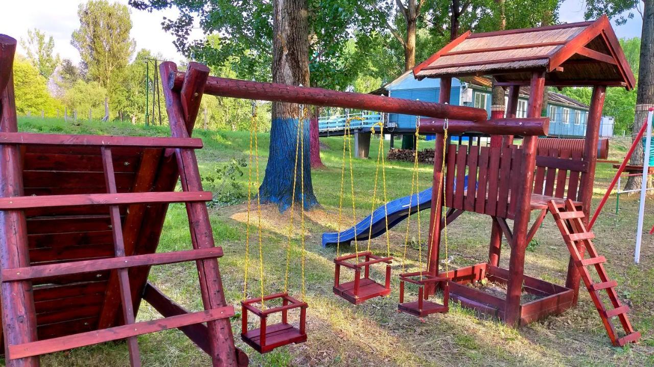 Tisza Camping & Kalandpark Tokaj Hotel Rakamaz Eksteriør billede