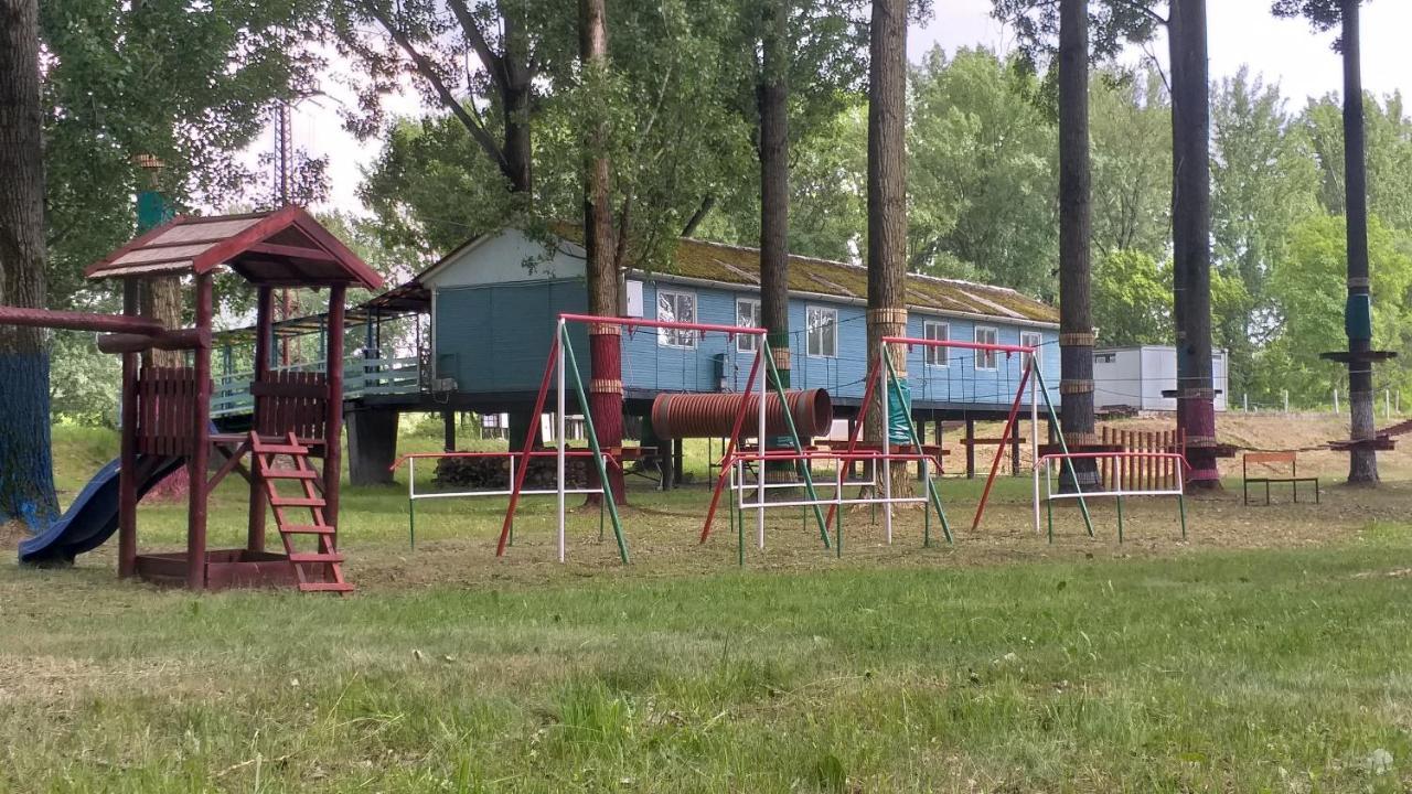Tisza Camping & Kalandpark Tokaj Hotel Rakamaz Eksteriør billede